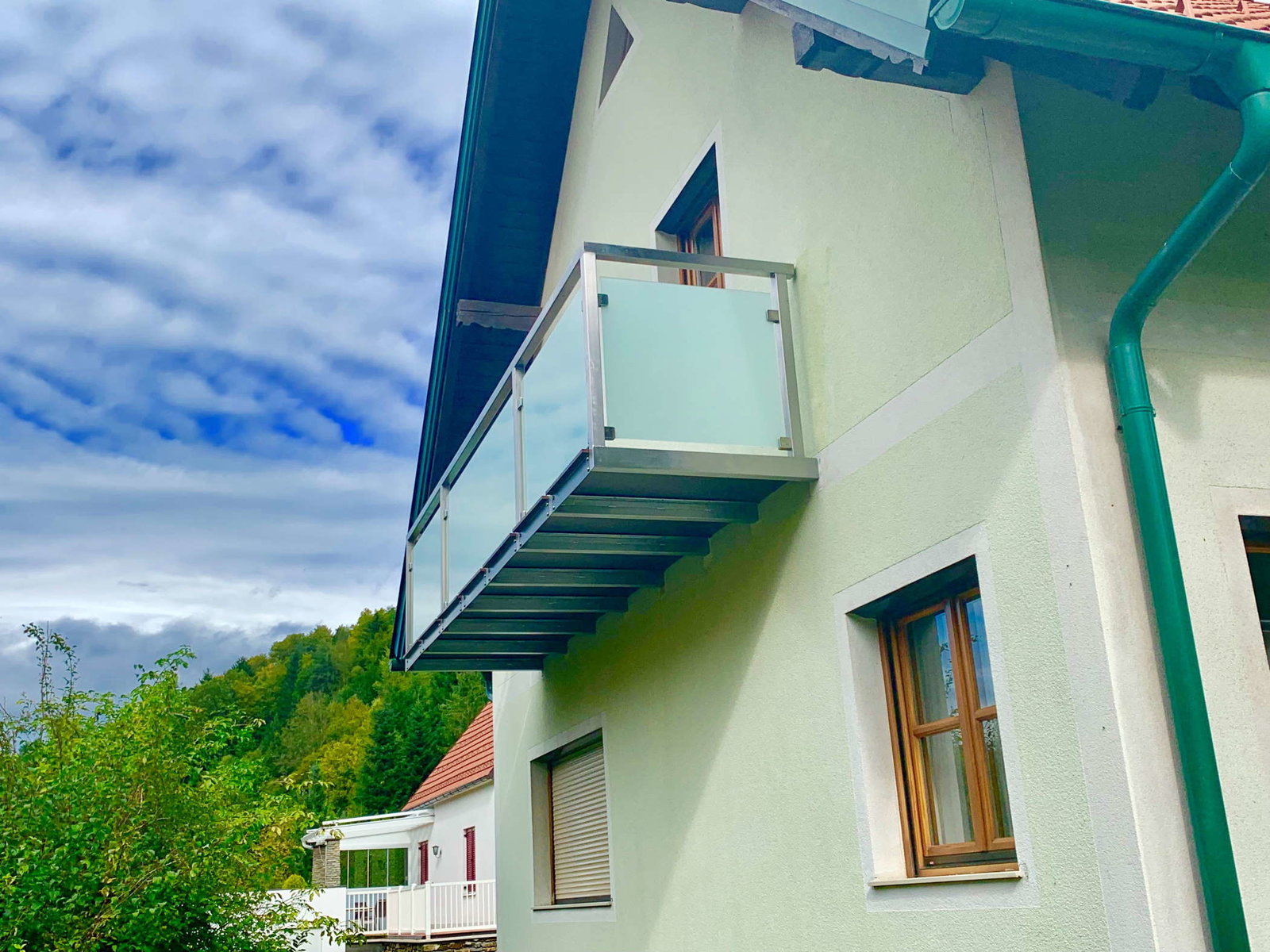 Balkon von Tom Metallbau und Minikran